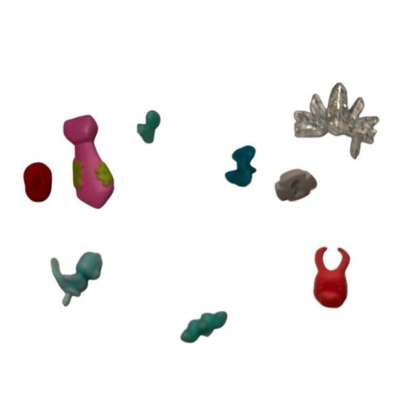 Animal Jam Multicolor Dress-Up Closet Giraffe Elephant Toy Figure Accessories - Picture 4 of 4